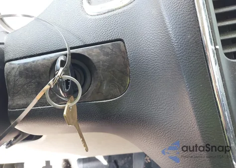 2011 Dodge Grand Caravan Crew z USA, uszkodzony, nr VIN 2D4RN5DG4BR660891